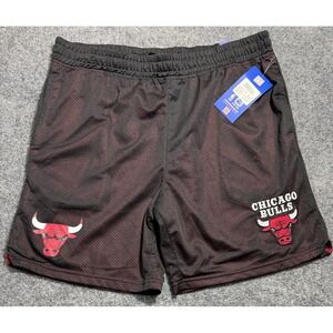 NBA Ultra Game Chicago Bulls Mesh Basketball Shorts Black Red Men's‎ Size L NWT